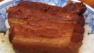 台中最強古早味　控肉撲滿飯碗超邪惡