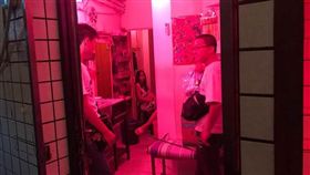 龍安街,鐵路街,崔姬,泰國妹,基隆（翻攝畫面）