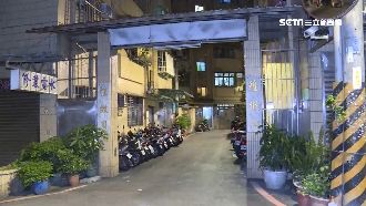 夢中傳來爆炸聲！社區深夜遭擲信號彈