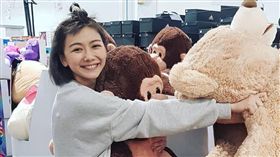 邵庭坦言自己打算「淡出」演藝圈，並非主持棒被拔，而是想專心經營副業。（圖／翻攝自邵庭臉書）