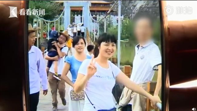 男勸大媽小聲點　竟遭圍攻被「氣死」
