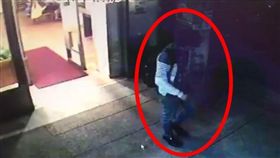 台北,萬華,少女,性騷擾,搭訕。翻攝畫面