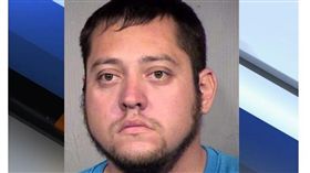 扮唐氏症僱女看護幫洗澡　男爽到穿幫
唐氏症,生理反應,女看護
翻攝自《abc15》