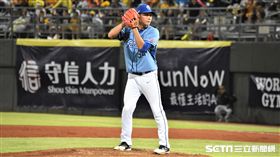 富邦悍將投手吳世豪（圖／記者王怡翔攝）