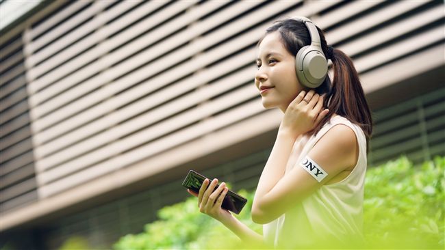 Sony為「空中飛人」打造的耳機？