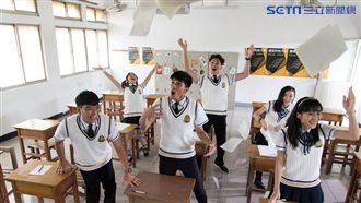 金鐘新人自爆作弊　考試靠手機交流