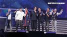 譚詠麟「銀河歲月40載｣世界巡迴演唱會，曾志偉、錢嘉樂、陳小春、鄭伊健、謝天華、林曉峰一一跑上台合唱（記者邱榮吉/攝影）