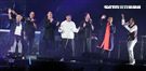 譚詠麟「銀河歲月40載｣世界巡迴演唱會，曾志偉、錢嘉樂、陳小春、鄭伊健、謝天華、林曉峰一一跑上台合唱（記者邱榮吉/攝影）