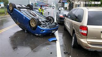 超衰！保時捷連被撞2次　車主心碎了