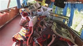 基隆,車禍,開錯路,座椅鎖牢,62快速道路,遊覽車