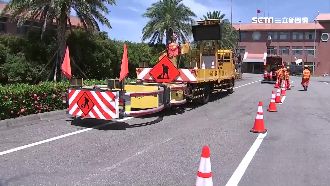 工程車車禍頻傳！這百萬防撞架可保命