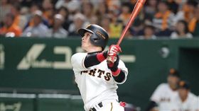 陽岱鋼生涯百轟出爐。（圖／取自自巨人隊推特）