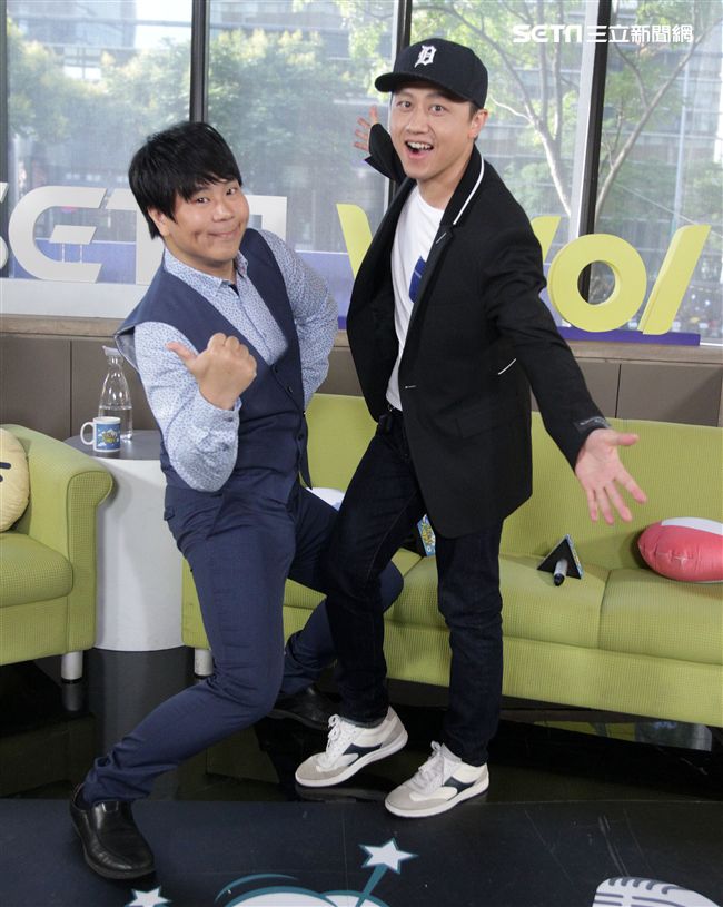 邵大倫、黃丹尼安安大明星。（記者邱榮吉/攝影）