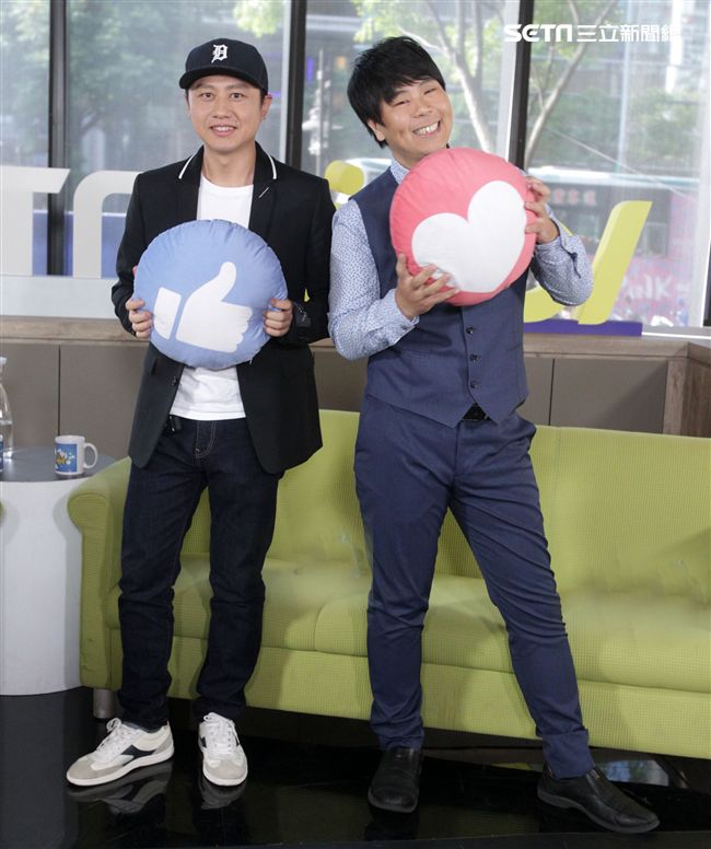 邵大倫、黃丹尼安安大明星。（記者邱榮吉/攝影）