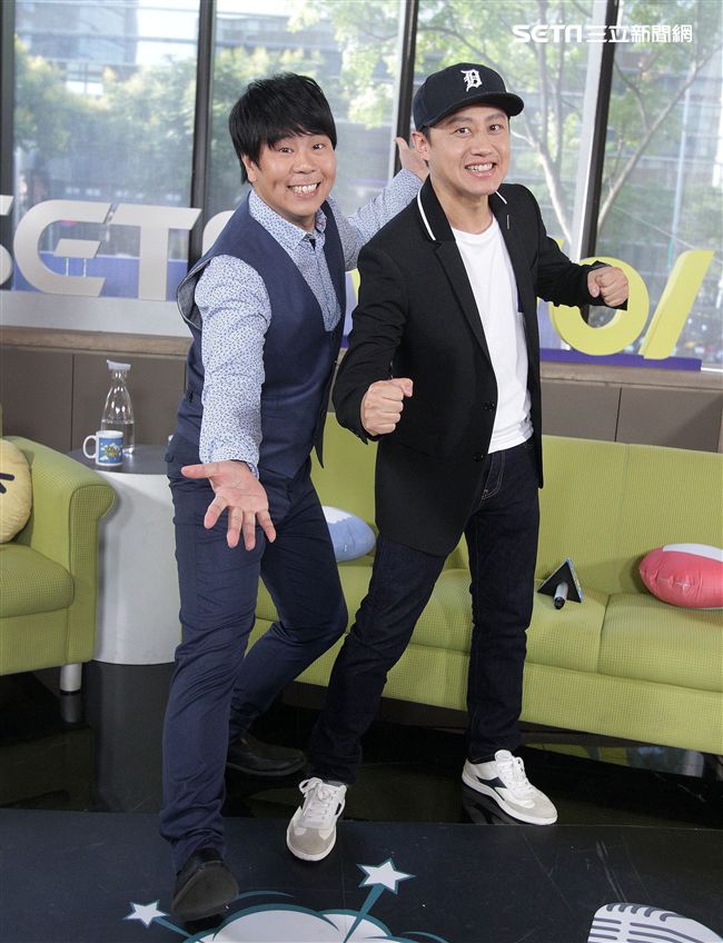 邵大倫、黃丹尼安安大明星。（記者邱榮吉/攝影）