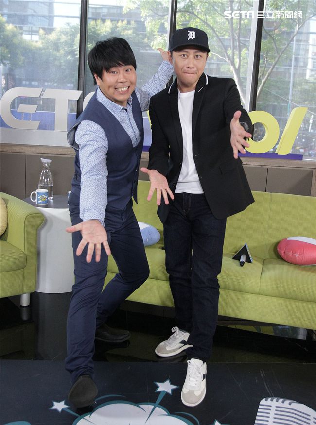 邵大倫、黃丹尼安安大明星。（記者邱榮吉/攝影）