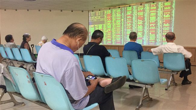 奔陸分析師狂炒台灣股票　專家揭內幕