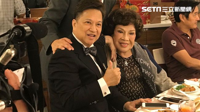 阿姑下月大婚！伴郎伴娘組「千歲團」