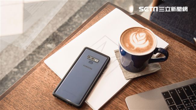 用Note 9？這殼讓你手殘摔不怕