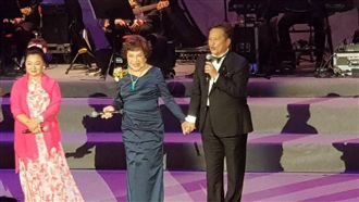 阿姑偕尪做這事！甜喊：當婚禮暖身❤