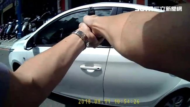 毒蟲拒檢狂飆　被逮變卒仔狂喊對不起