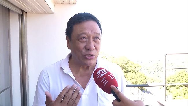 女武官偷情甩不掉狗仔　他嘆功夫太差