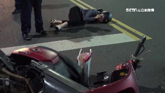 正妹櫃姐遭撞飛倒地…肇事車逃逸無蹤