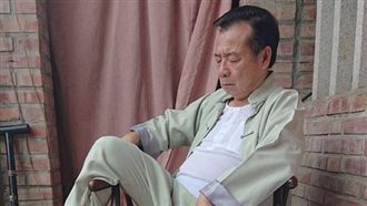 廖峻又現身！遵守板規po出偷拍照