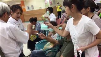 女按摩師辣椒水噴同事　醫院病人遭殃