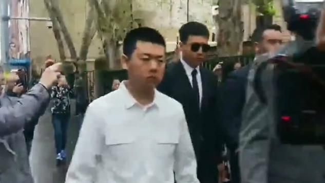 才幫老婆獲自由　高雲翔今撲克臉出庭