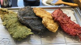 雞排本色，彩色雞排（記者郭奕均攝影）