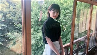 爆出帶男導演回家　女偶像閃電退團