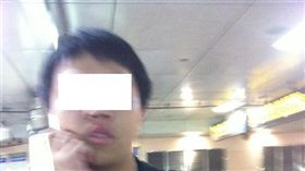 借錢哥,詹男,襲胸,性騷擾