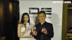 德誼 趙憶南 葉立斌攝