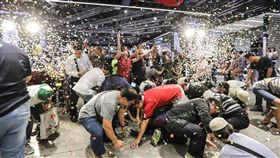 iPhone XS max 亞太電信提供