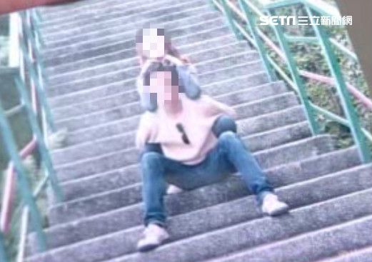 慟！等女友面試　竟目睹人從天降慘死