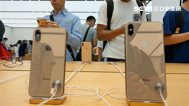 XS續航開倒車！通話時間暴跌1/3