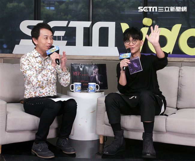 卓義峯安安大明星。（記者邱榮吉/攝影）