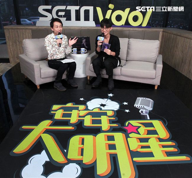 卓義峯安安大明星。（記者邱榮吉/攝影）