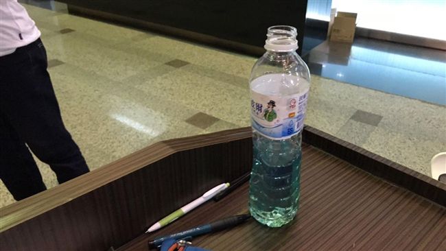 怪男闖中天電視　潑汽油欲縱火遭壓制
