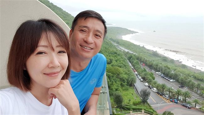 王中平健走北橫　險死「蛋破骨折」