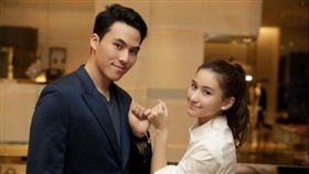 何猷啟與何超蓮是雙胞姐弟，獨自創業開手遊公司。（圖／翻攝自何超蓮IG）