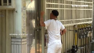 網友上門討公道　虐童父早已連夜搬離