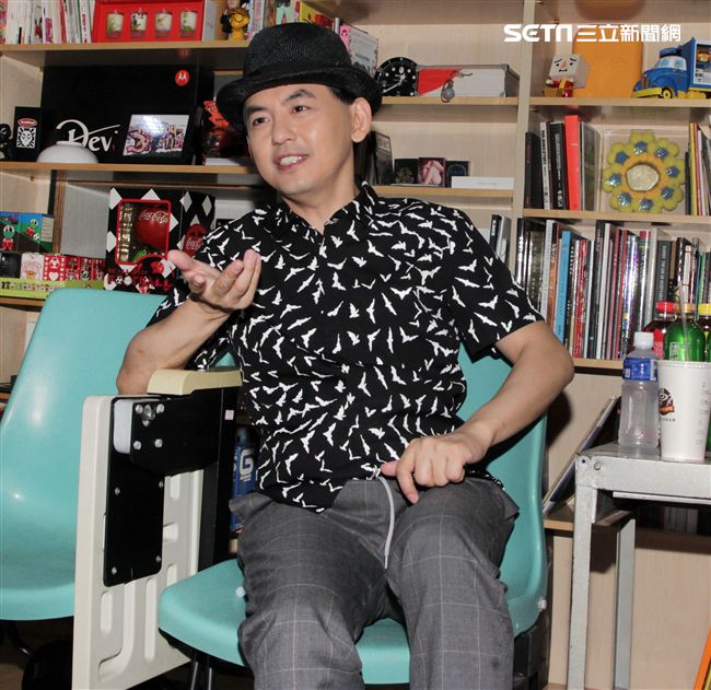 黃子佼金鐘專訪。（記者邱榮吉/攝影）