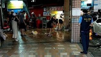 中秋烤肉30多人街頭鬥毆　酒瓶齊飛