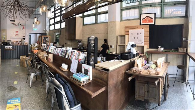 走進等一個人咖啡　點杯101的秘密