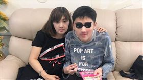 倪詩蓓、兒子/翻攝自微博