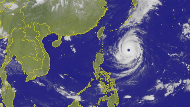 強颱「潭美」放慢！周五六北台雨勢大