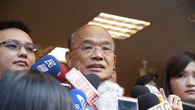 拍肚事件後致歉　蘇貞昌嘆：我是凡人