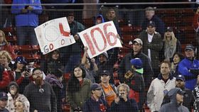 ▲波士頓紅襪在芬威球場奪下破隊史106勝。（圖／美聯社／達志影像）